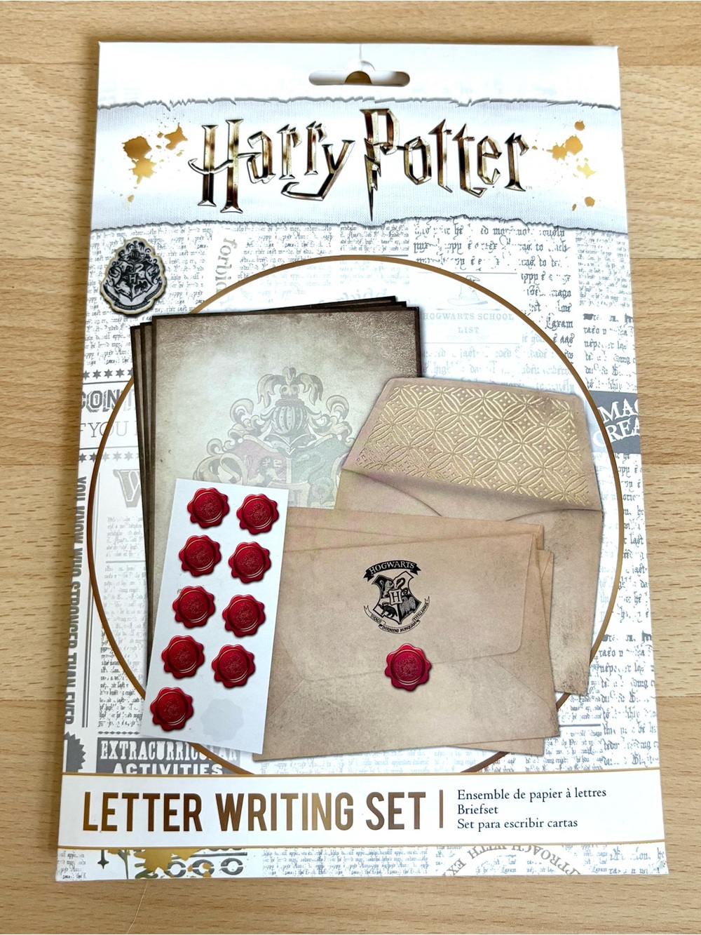 Harry Potter Hogwarts Letter Writing Set Stationery Envelopes & Stickers *NEW*